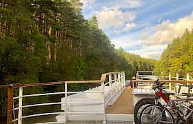 Cycling in as opition cruising the Caledonian Canal