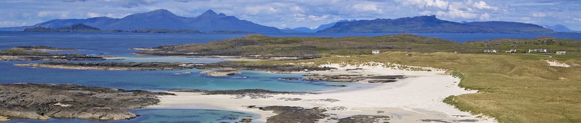 A Scottish cruise to the Small Isles of Eigg and Rum from Ardnamurchan