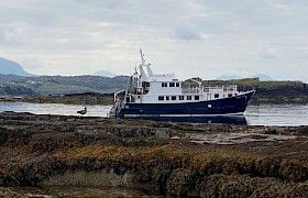 Cruise Handa Island James Fairbairns